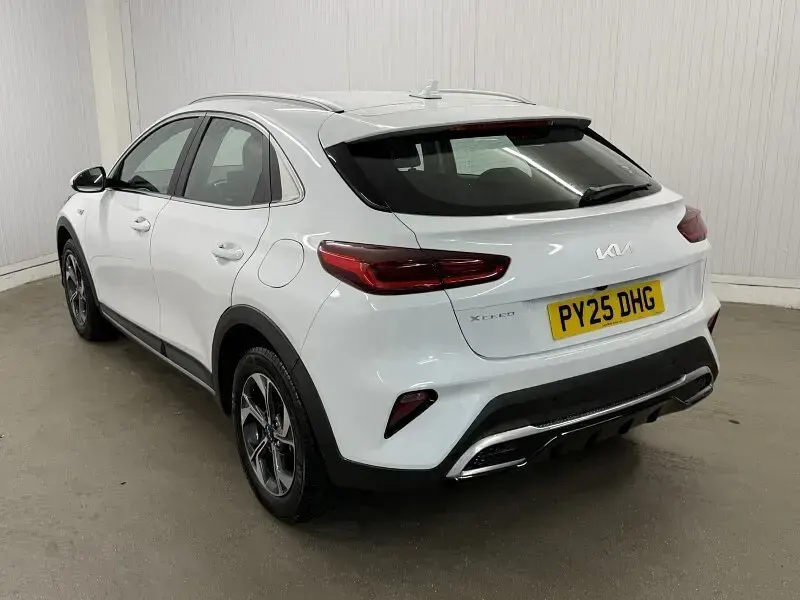 Used Kia XCeed 2025 White SUV