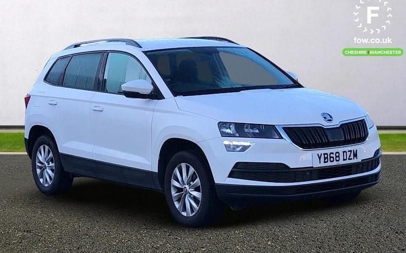 White Used 2018 Skoda Karoq SE SUV | £11,999 (Fair price) - Image 1/3