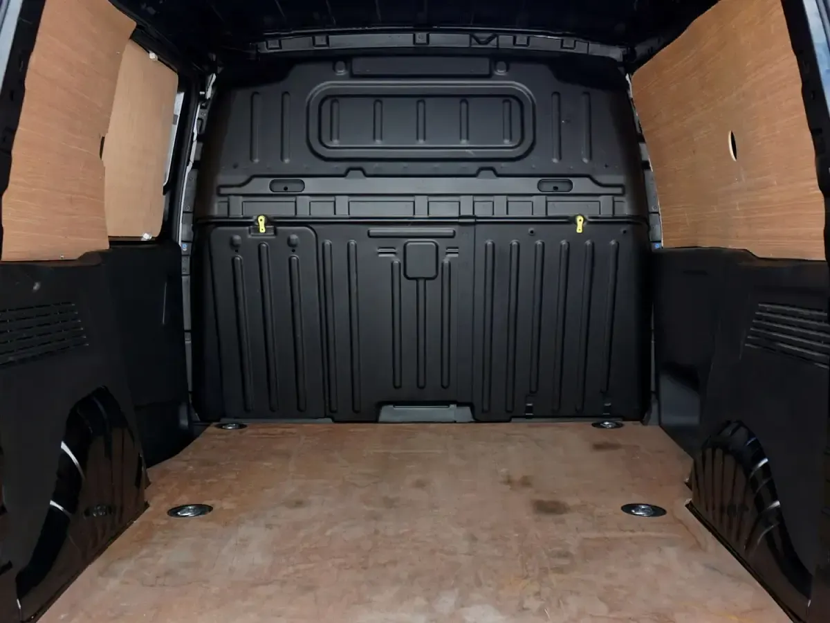 Used Vauxhall Combo Sportive 100 kW (136 HP) 2021 Black MPV
