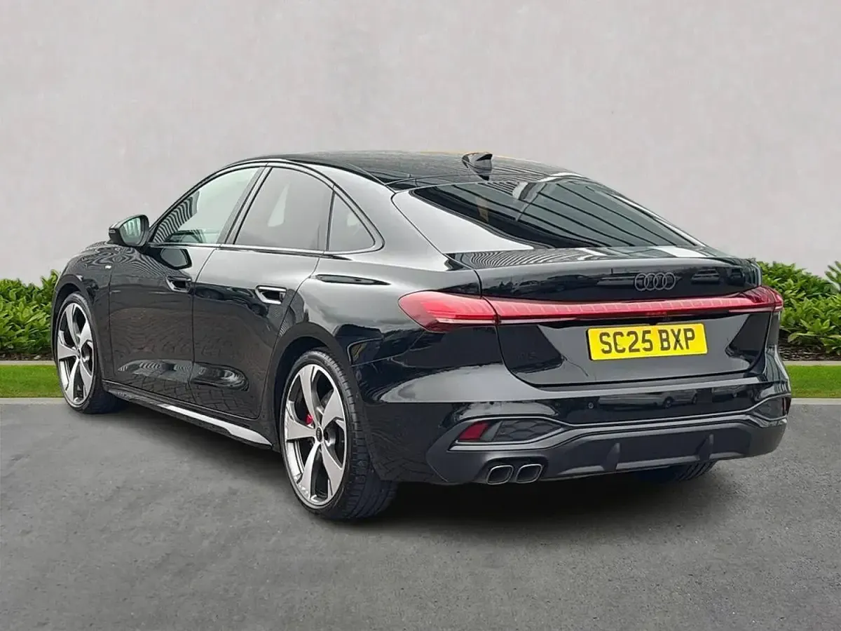 Used Audi A5 Comfort 204 HP (150 kW) 2025 Black