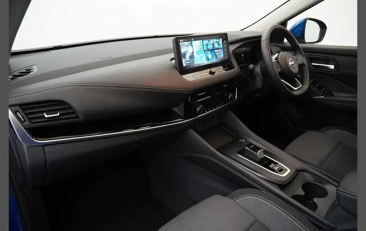 Used Nissan Qashqai N-Connecta 187 HP (137 kW) 2024 Blue SUV