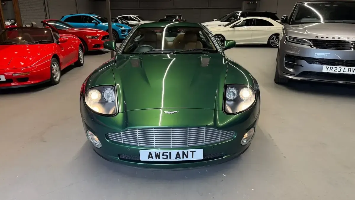 Used Aston Martin Vanquish 466 HP (342 kW) 2001 Green Coupe