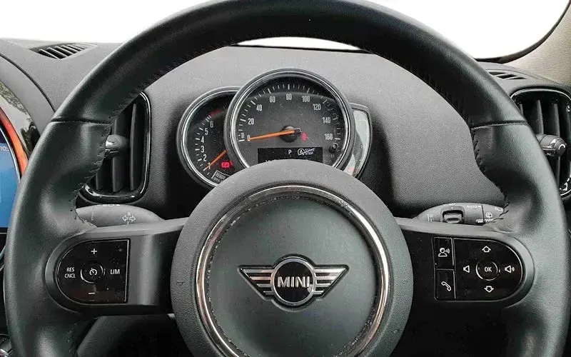 Used Mini Cooper Countryman Classic 136 HP (100 kW) 2022 Blue SUV