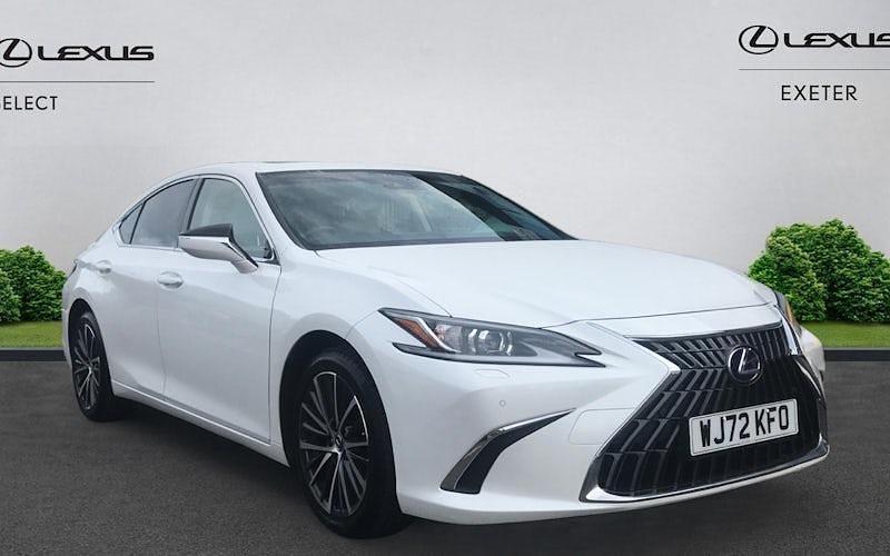 Used 2021 Lexus ES300H Sedan | £27,990 (Fair price) - Image 1/4