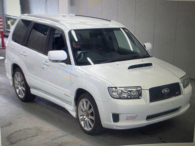 Used Subaru Forester 2004 White SUV