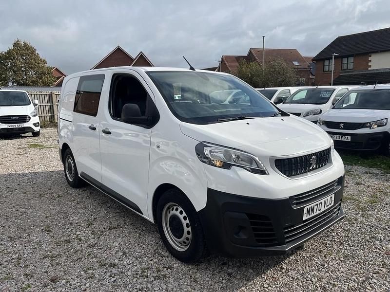 Used Peugeot Expert 2021 White Van