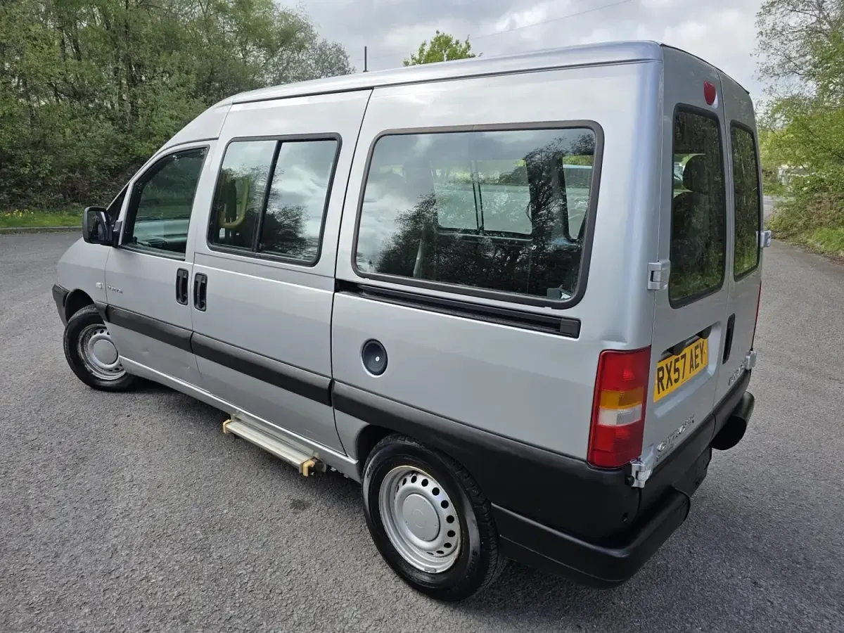 Used Citroën Dispatch 2007 Silver MPV