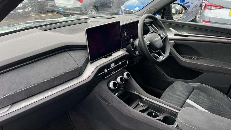 Used Skoda Kodiaq SportLine 150 HP (110 kW) 2025 Black magic pearl effect SUV