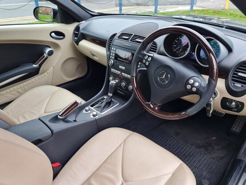 Usado Mercedes SLK200 2007 Preto Cabrios