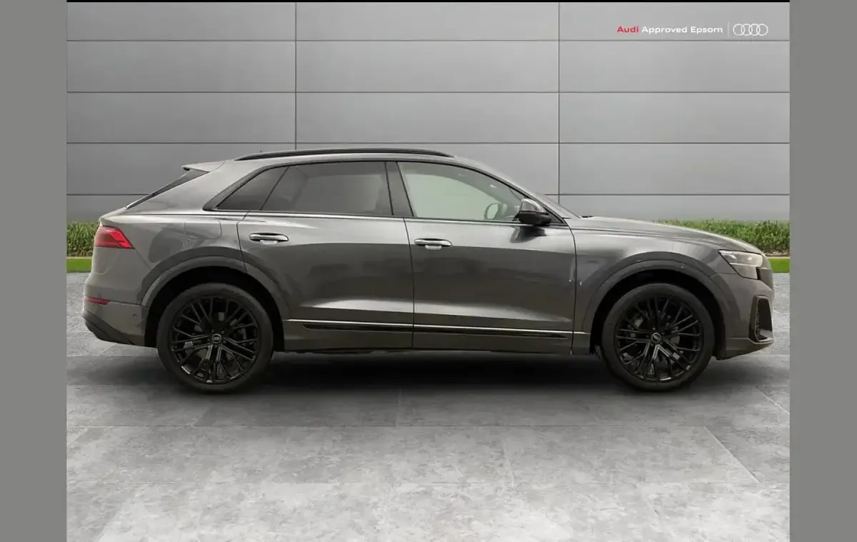 Used Audi Q8 Black Edition 281 HP (206 kW) 2024 Grey SUV