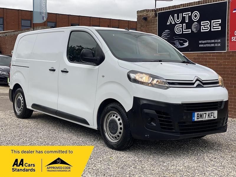 White Used 2017 Citroën Dispatch MPV | £9,990 (Expensive) - Image 1/3