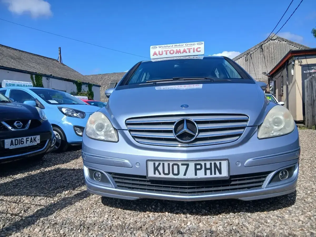 Used Mercedes B200 SE 2007 Blue MPV