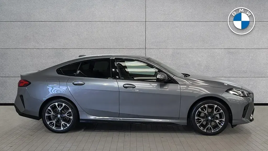 Usado BMW 220 M Sport 2025 Cinzento Coupé