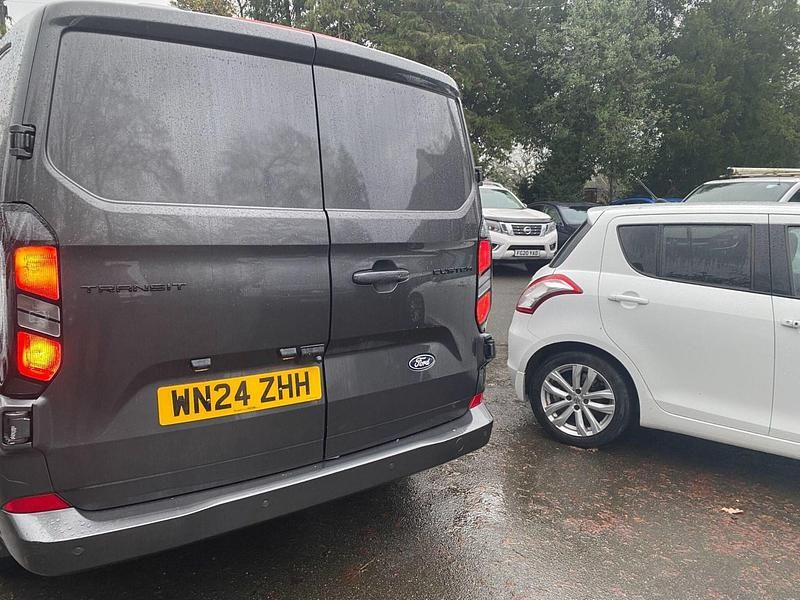 Used Ford Transit Custom Limited 136 HP (100 kW) 2024 Grey Van