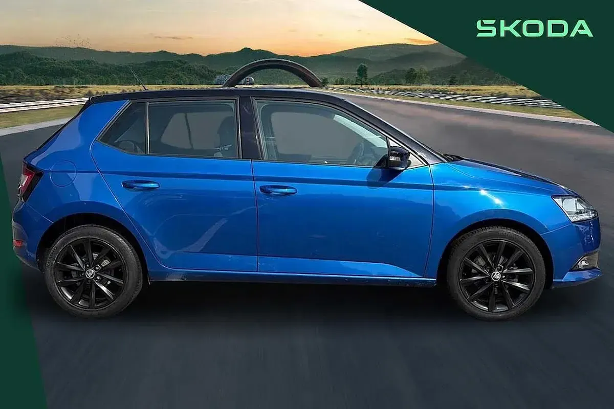 Used Skoda Fabia Colour Edition 94 HP (69 kW) 2020 Blue Hatchback