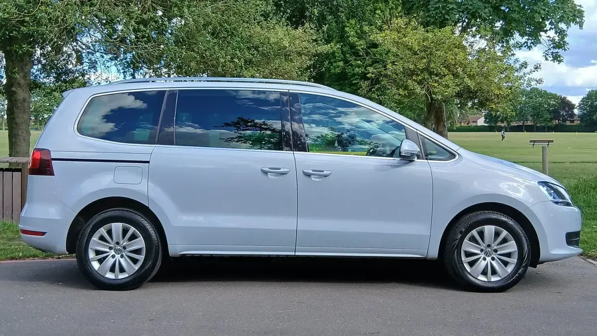 Used VW Sharan SE 150 HP (110 kW) 2018 Silver MPV