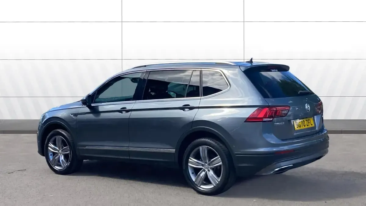 Used VW Tiguan Allspace Match 150 HP (110 kW) 2020 Grey SUV