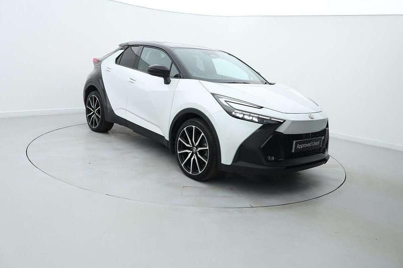 White Used 2024 Toyota C-HR Sport SUV | £29,990 (Fair price) - Image 1/4