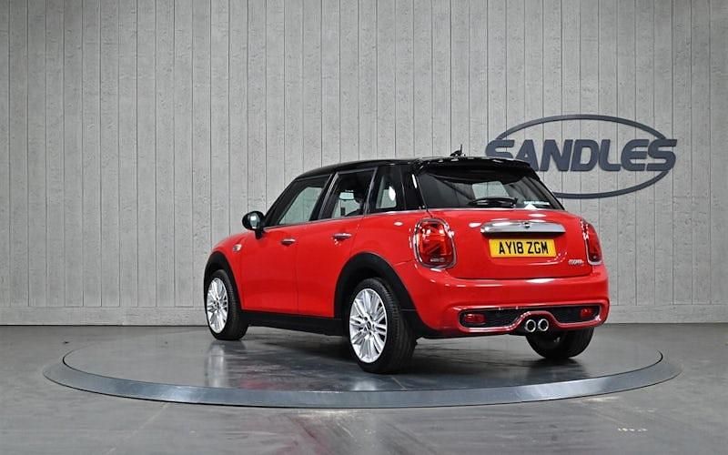 Usado Mini Cooper S Hatch 192 HP (141 kW) 2018 Vermelho Citadino