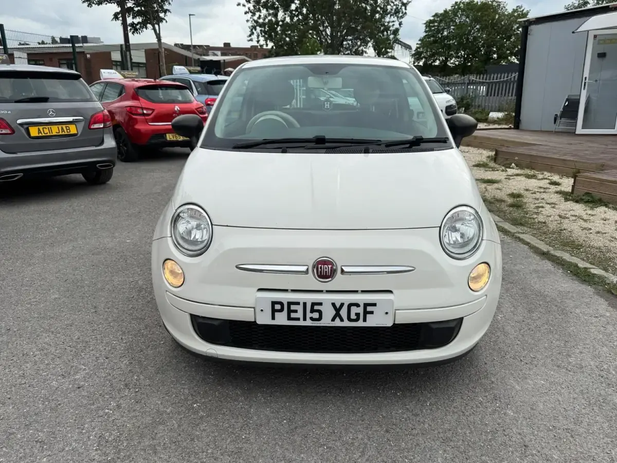 Used Fiat 500 Pop 69 HP (50 kW) 2015 White Hatchback