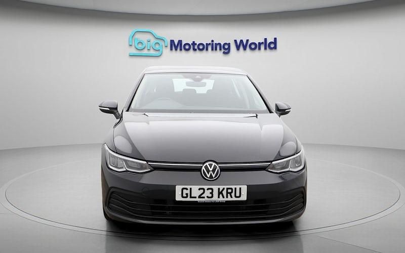 Used VW Golf VIII Life 110 HP (80 kW) 2024 Hatchback