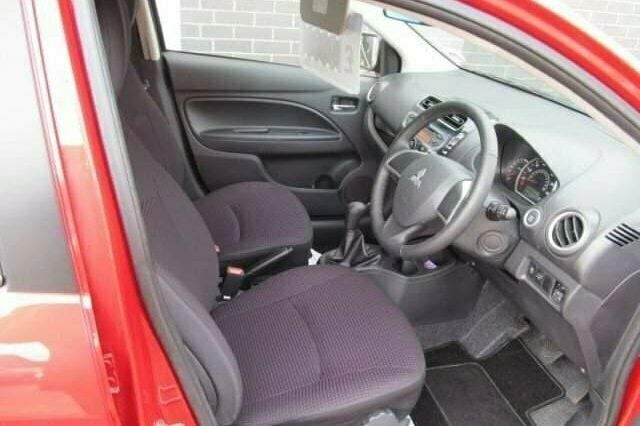 Used Mitsubishi Mirage 79 HP (58 kW) 2013 Hatchback