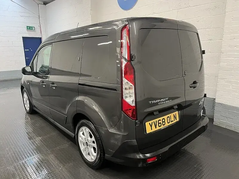 Used Ford Transit Connect Limited 120 HP (88 kW) 2019 Grey MPV