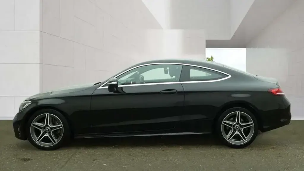 Used Mercedes C300 AMG line 2018 Black Coupe