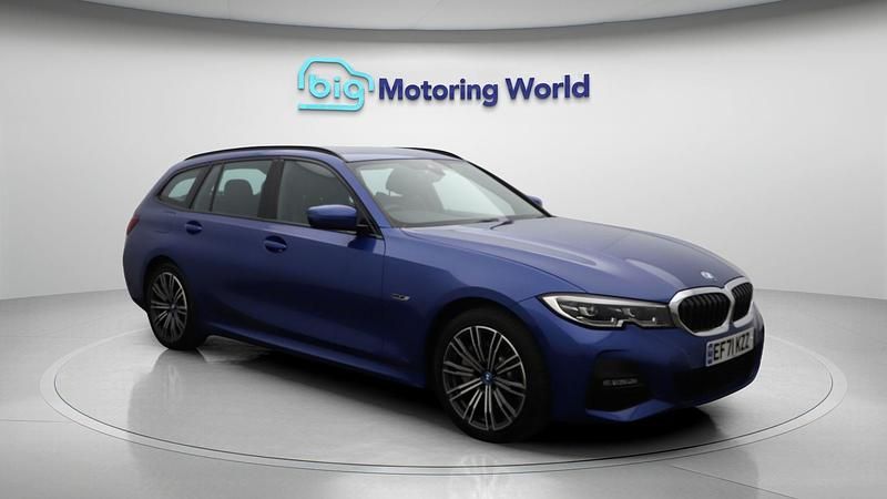 Used 2022 BMW 330e M Sport Estate | £24,300 (Good price) - Image 1/4