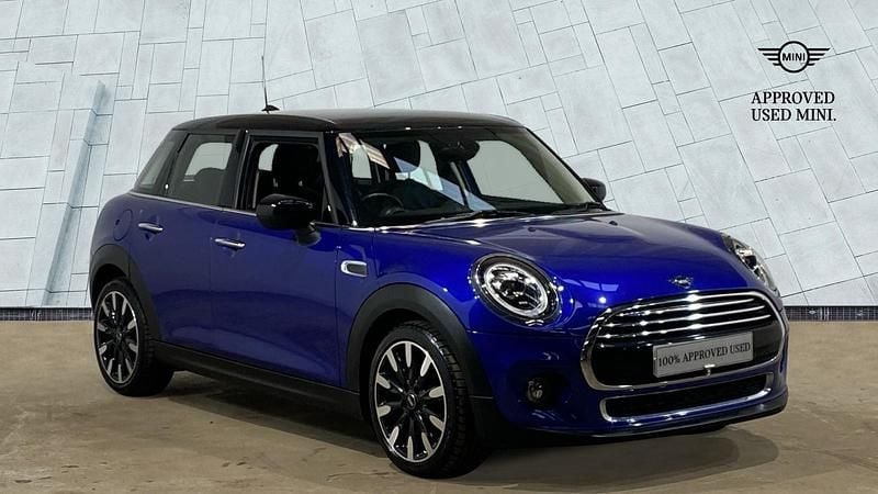 Used Mini Cooper Exclusive 134 HP (98 kW) 2020 Blue Hatchback