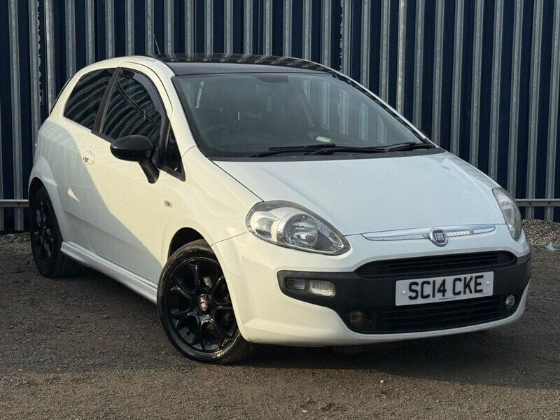 White Used 2014 Fiat Punto Hatchback | £2,895 (Fair price) - Image 1/4