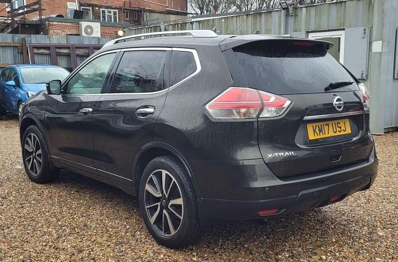 Used Nissan X-Trail N-Vision 2017 Green SUV