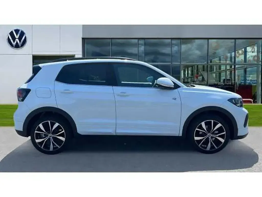 New VW T-Cross R-line 115 HP (84 kW) 2026 Pure white SUV