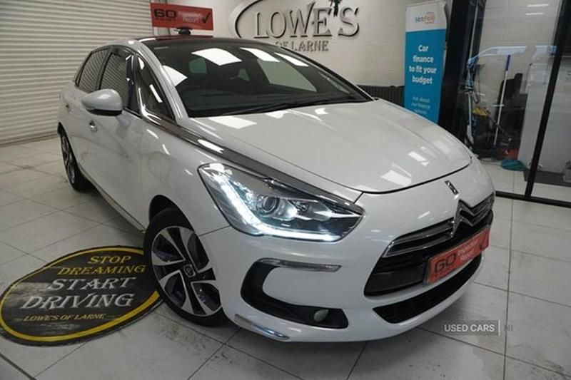 White Used 2015 Citroën DS5 Hatchback | £5,995 (Fair price) - Image 1/1