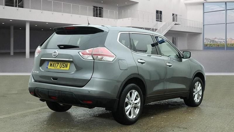 Used Nissan X-Trail Acenta 130 HP (95 kW) 2017 Gunmetal grey SUV