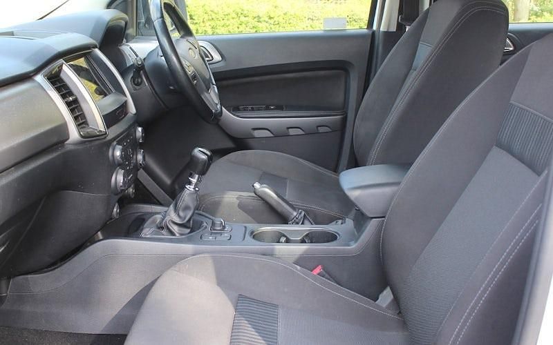 Usado Ford Ranger XLT 170 CV (125 kW) 2022 Blanco Pickup/Camioneta