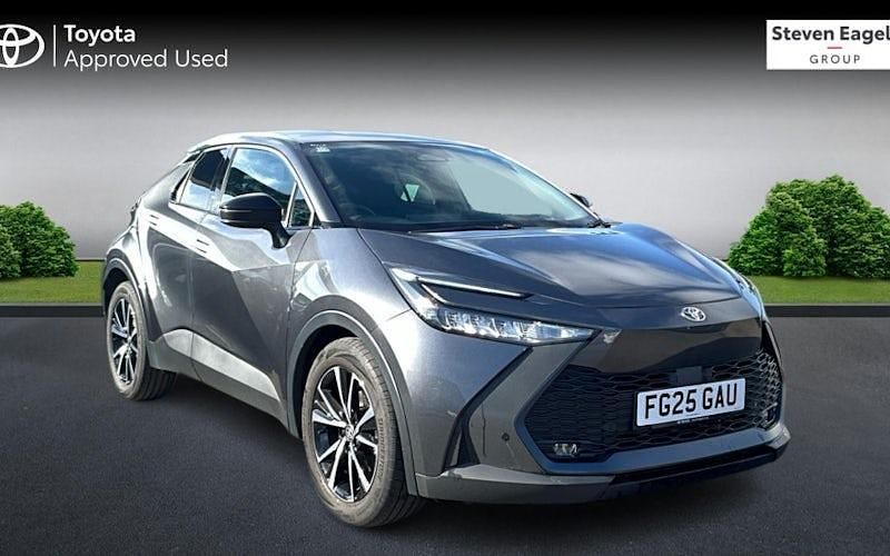 Used Toyota C-HR Design 140 HP (102 kW) 2026 SUV