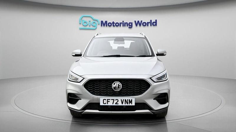Used MG ZS Excite 106 HP (77 kW) 2023 Silver SUV