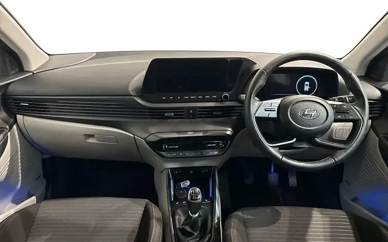 Used Hyundai i20 Ultimate 101 HP (74 kW) 2022 Blue Hatchback