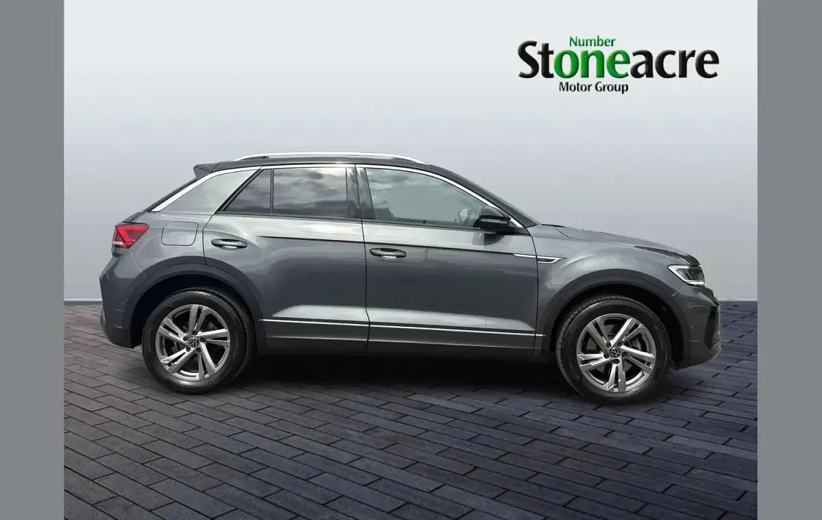 Used VW T-Roc R-line 187 HP (137 kW) 2023 Grey SUV
