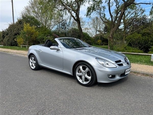Silver Used 2005 Mercedes SLK350 Cabriolet | £9,995 - Image 1/1