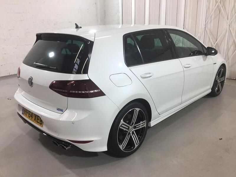 Used VW Golf VII R 300 HP (220 kW) 2015 White Hatchback
