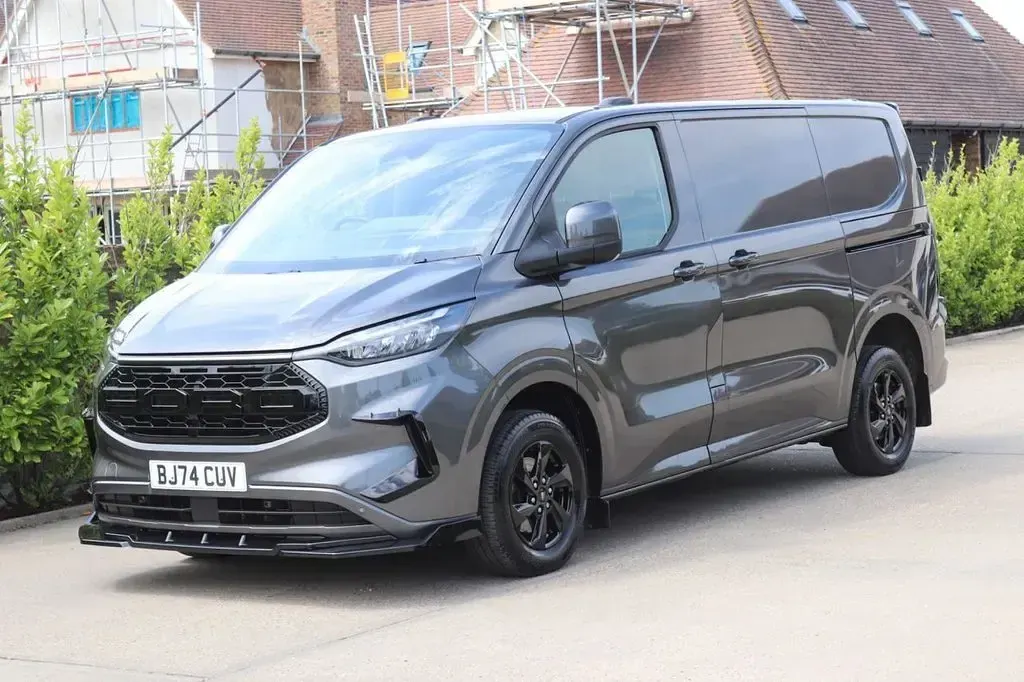 Used Ford Transit Custom Limited 136 HP (100 kW) 2024 Grey Van