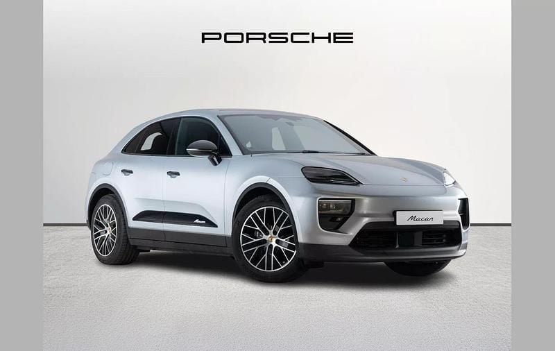 Silver Used 2025 Porsche Macan SUV | £69,495 (Good price) - Image 1/4