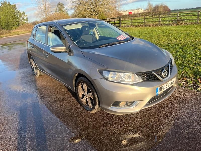 Grey Used 2015 Nissan Pulsar Acenta Hatchback | £2,990 (Expensive) - Image 1/4