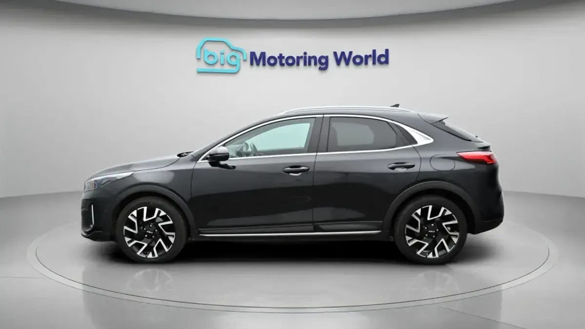 Usado Kia XCeed 2022 Preto SUV