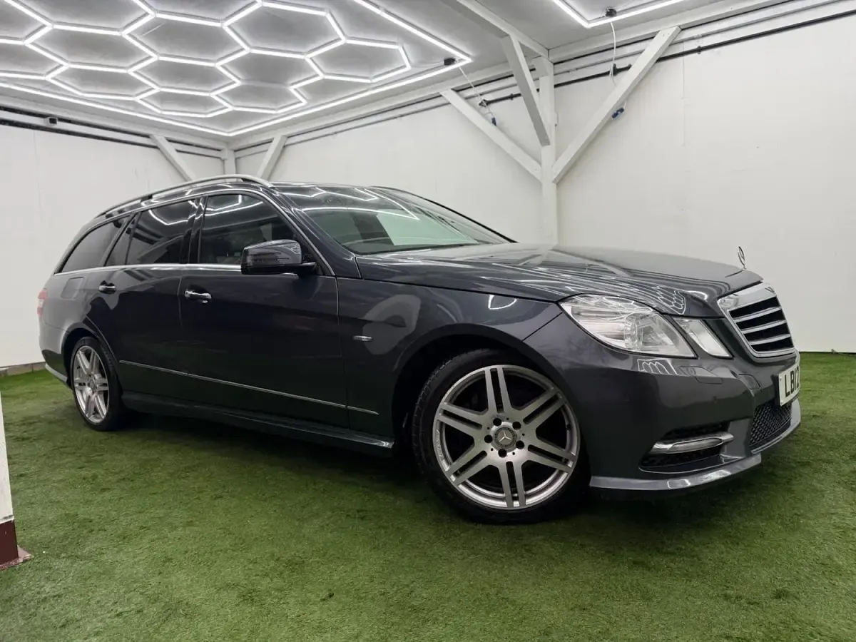 Used Mercedes E220 2012 Grey Estate