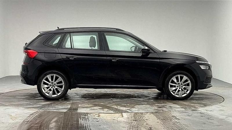 Used Skoda 110 R SE 81 HP (59 kW) 2021 Black magic pearl effect Estate