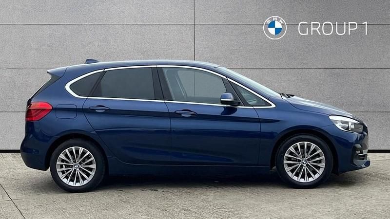 Used BMW 218 Active Tourer Luxury Line 138 HP (101 kW) 2020 Blue MPV