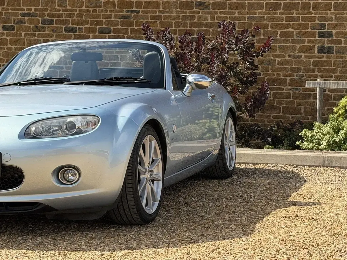Used Mazda MX5 160 HP (117 kW) 2008 Blue Cabriolet